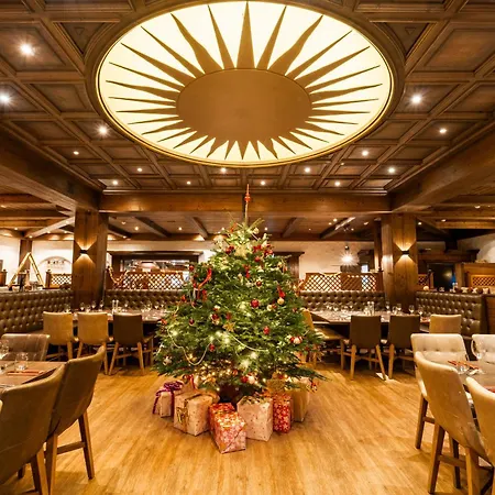 Alpine Club - Adults Only 4* Arosa