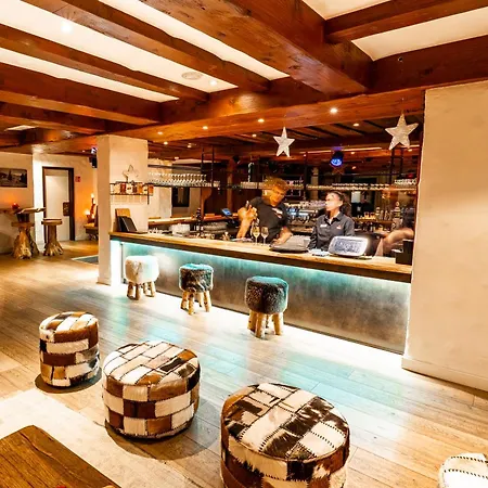 Alpine Club - Adults Only 4* Arosa
