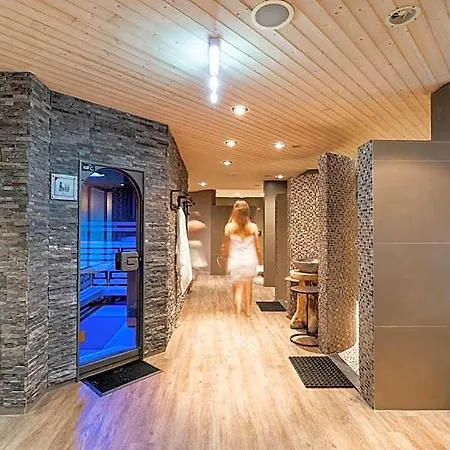 Hotel Alpine Club - Adults Only 4*
