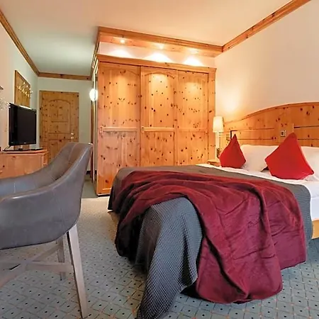 Hotel Alpine Club - Adults Only Arosa