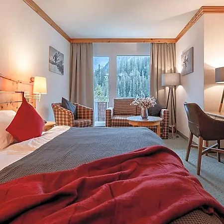 Alpine Club - Adults Only Arosa