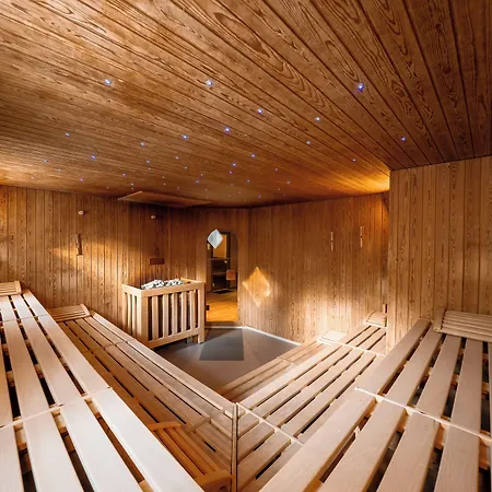 Alpine Club - Adults Only 4* Arosa