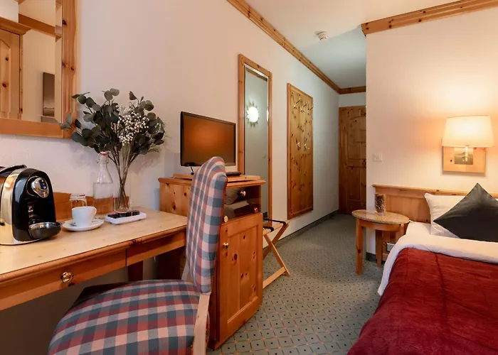 Alpine Club - Adults Only 4* アローザ