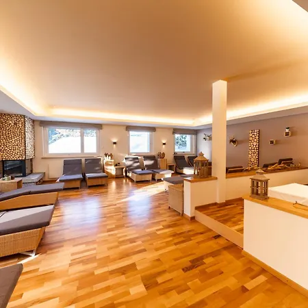 Alpine Club - Adults Only Hotell