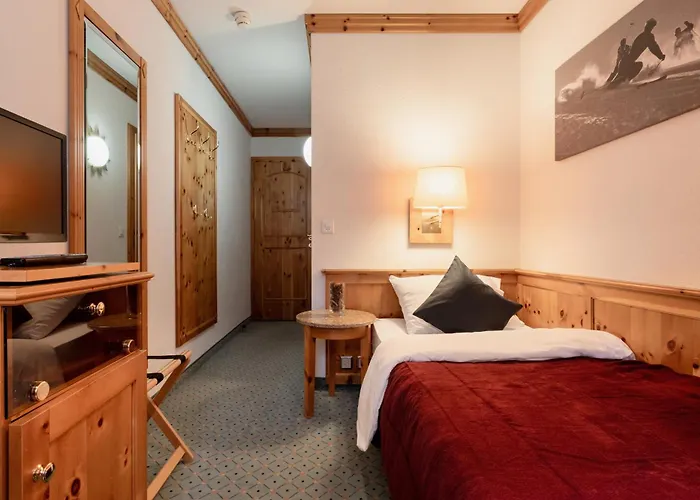 Alpine Club - Adults Only Otel