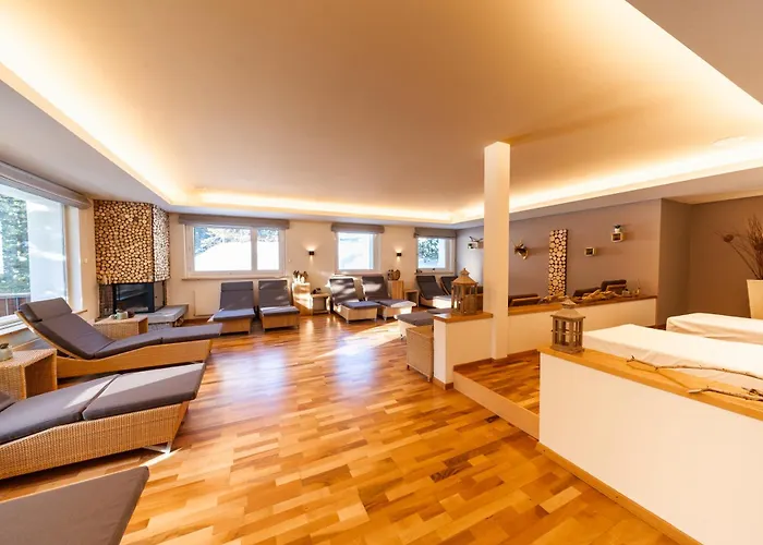 Alpine Club - Adults Only Otel