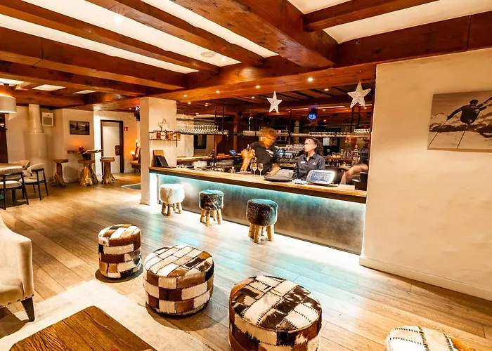 Alpine Club - Adults Only 4* Arosa