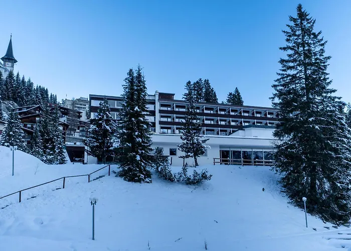 Alpine Club - Adults Only Otel