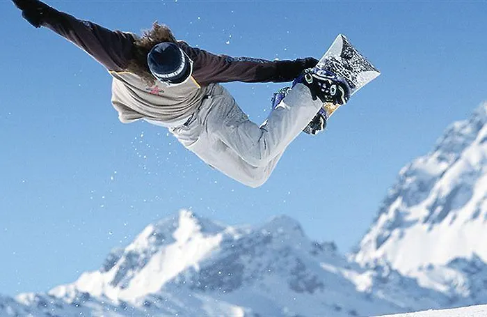 Otel Alpine Club - Adults Only