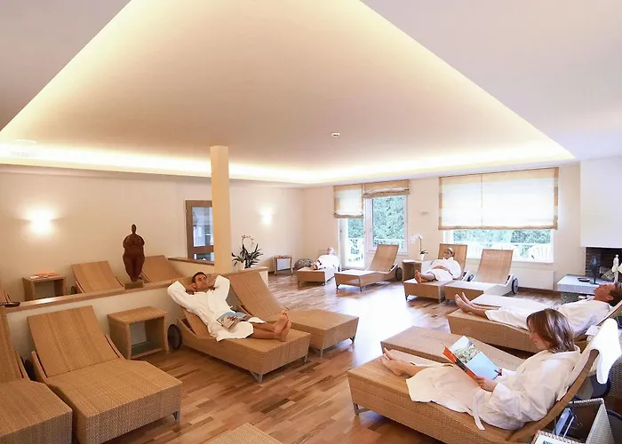 Alpine Club - Adults Only Otel