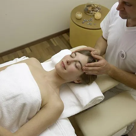 Alpine Club - Adults Only מלון 4*